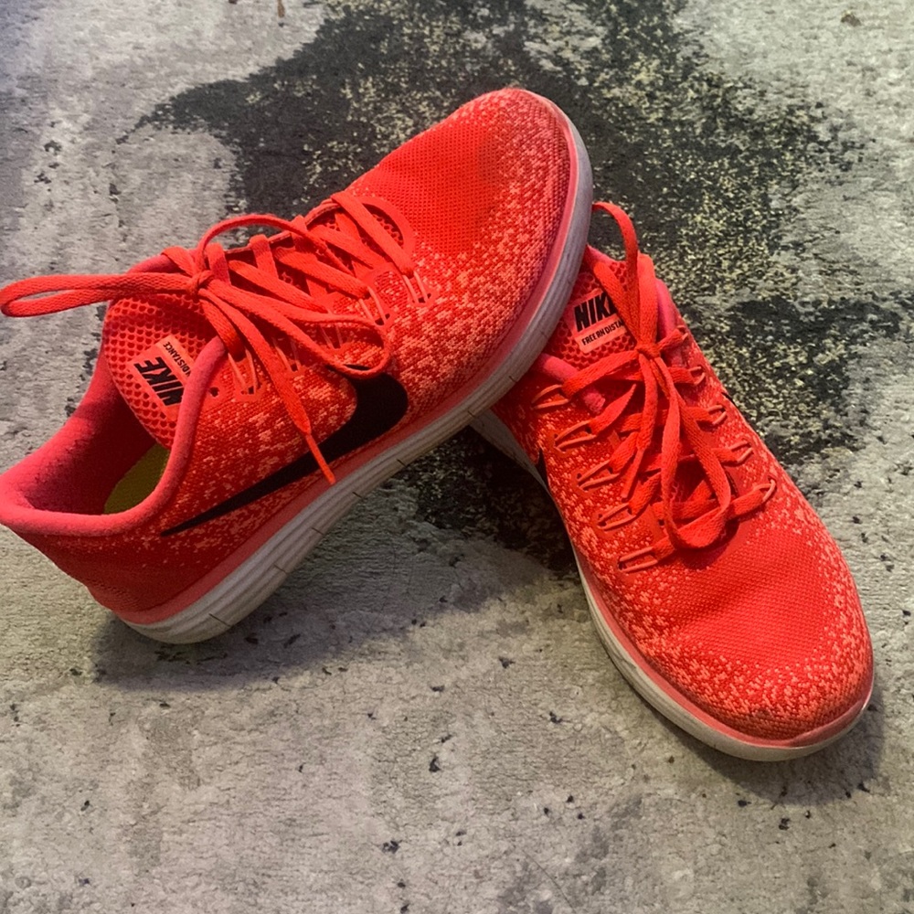 Nike Free Runs - Picture 1 of 1